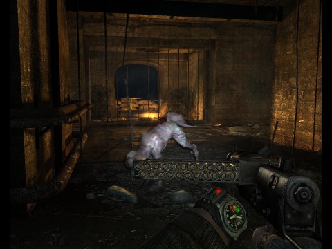 Seltsame Mutanten in einem Tunnel