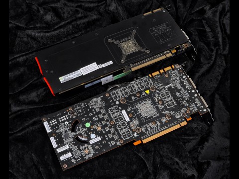 AMD verkleidet die R&uuml;ckseite.