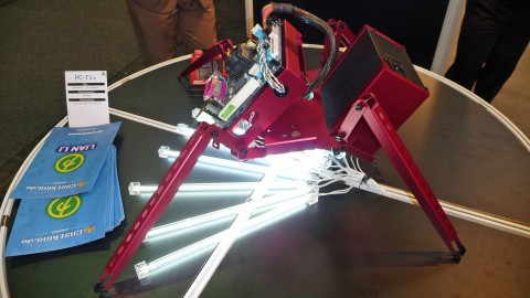 Lian Li Pitstop PC-T1 - Spinne f&uuml;r Mini-ITX-Mainboards