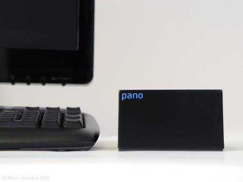 An das Gerät können Monitor und Tastatur angeschlossen werden.