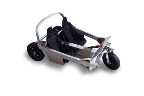 Der aktuelle Stand: Das Chassis mit Fahrwerkskomponenten (Foto: E‐mobile Motors)