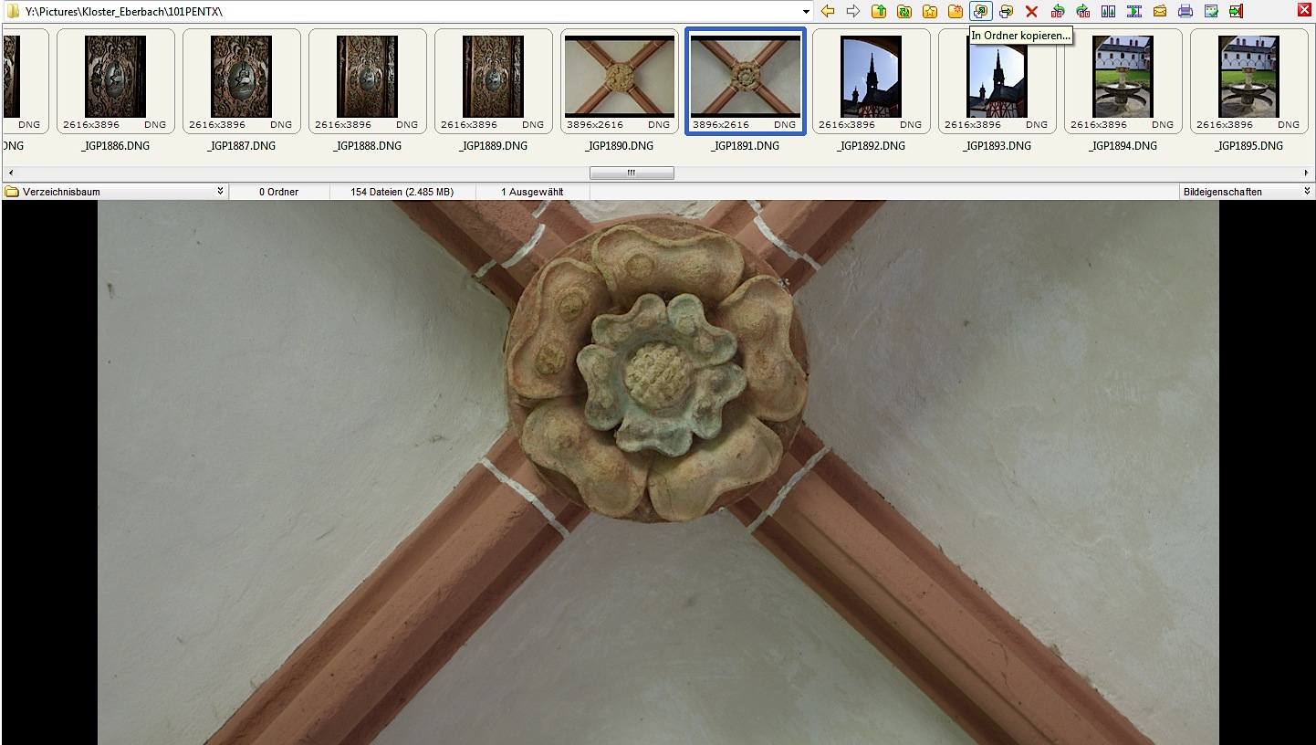 Faststone Image Viewer 4.1 - Bearbeitungsfunktionen werden beim Berühren des Bildschirmrandes eingeblendet. (Foto: Andreas Donath)