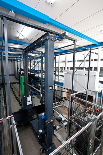 Blick in die Wechselstation  (Foto: Better Place)