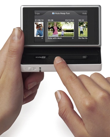 Flip Slide HD - Minivideokamera mit Touchscreen und Sensorleiste zum Spulen