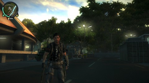 Rico 'Scorpio' Rodriguez post in einem Lager.