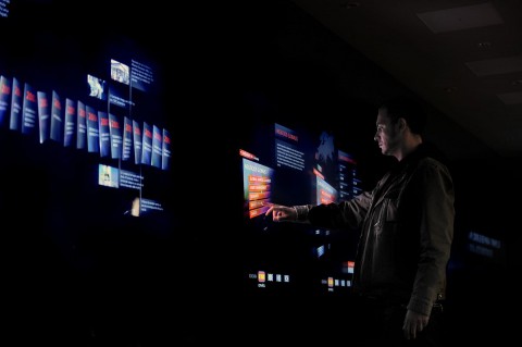 ... kann sich der Besucher &uuml;ber das Unternehmen informieren. (Foto: Ydreams)