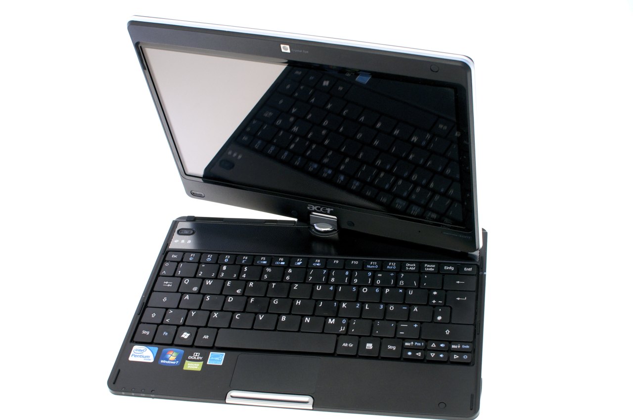 ... hier soll der entsprechende Stift auf der Handballenauflage einrasten.