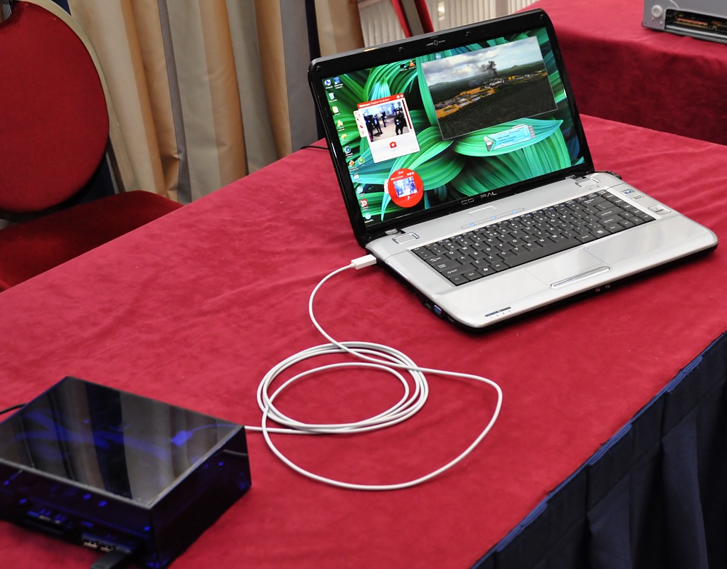 Light-Peak - alles über ein Kabel