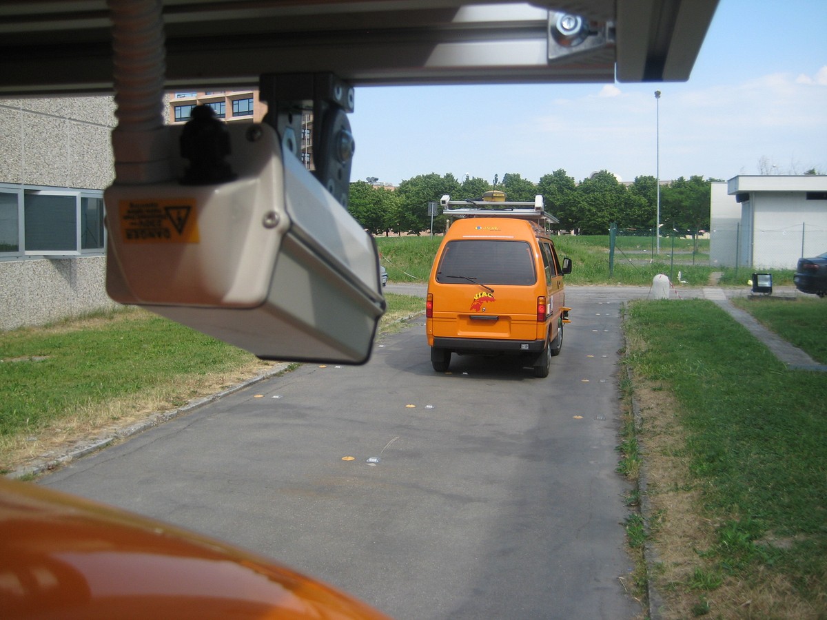 Fahren im Konvoi - von Mailand nach Shanghai (Foto: Vislab)