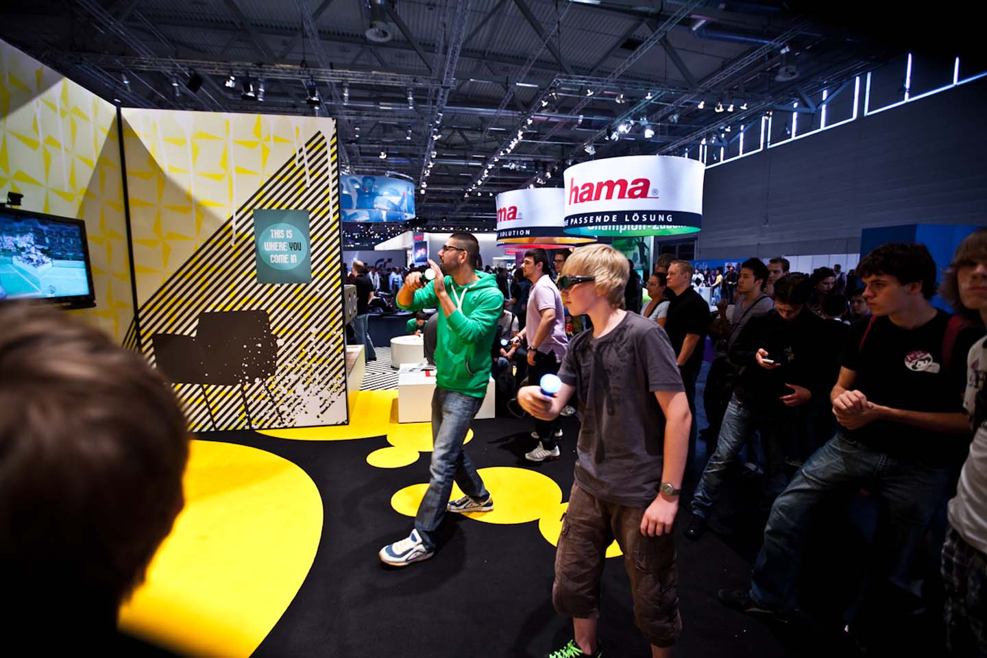 3D-Tennis: Eine geübte Vorhand hat schon so manchen Sieg gerettet. (Foto: Maximilian Knop)