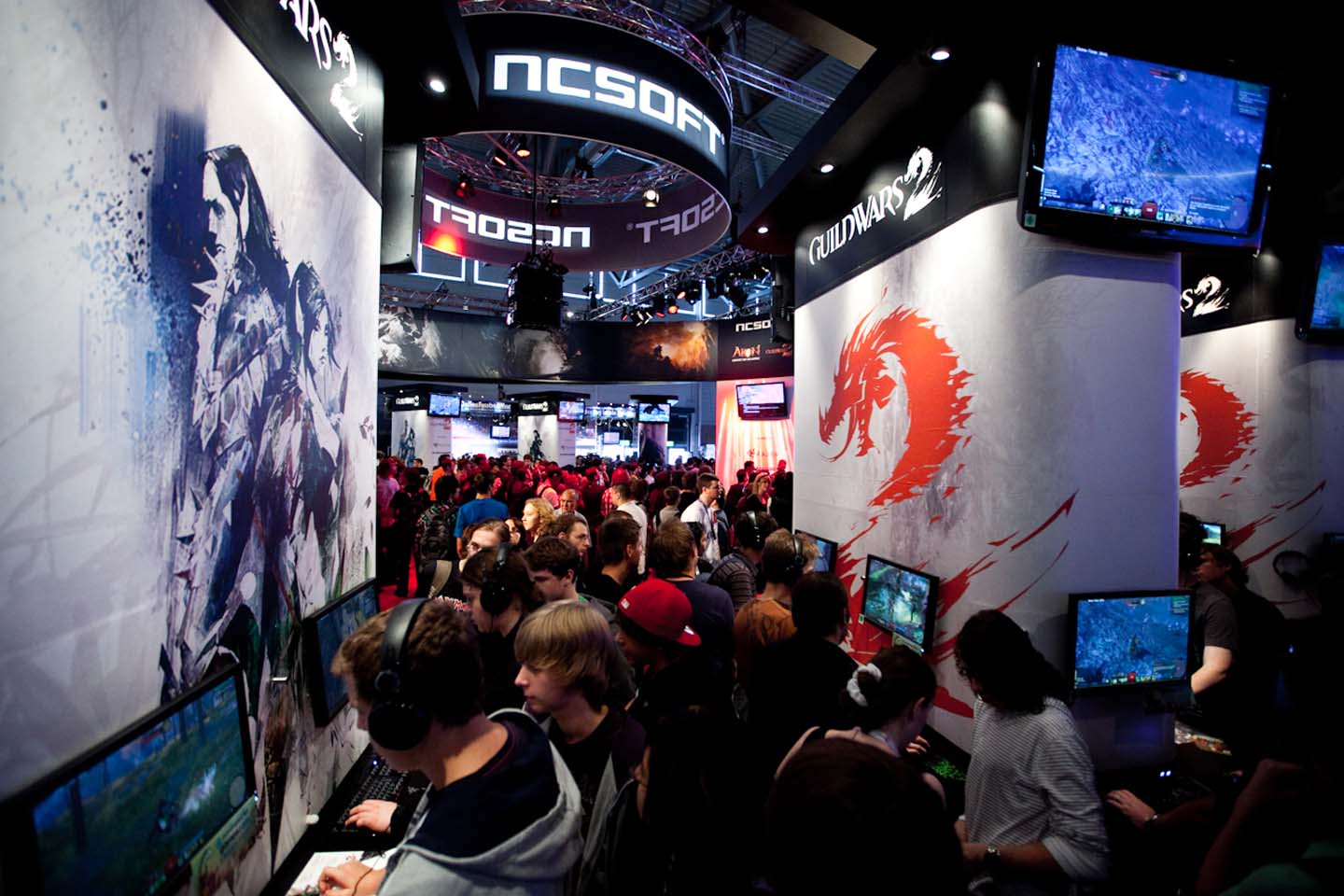 NC Soft lud ein: die Demostationen von Guild Wars 2 waren hart umkämpft. (Foto: Maximilian Knop)