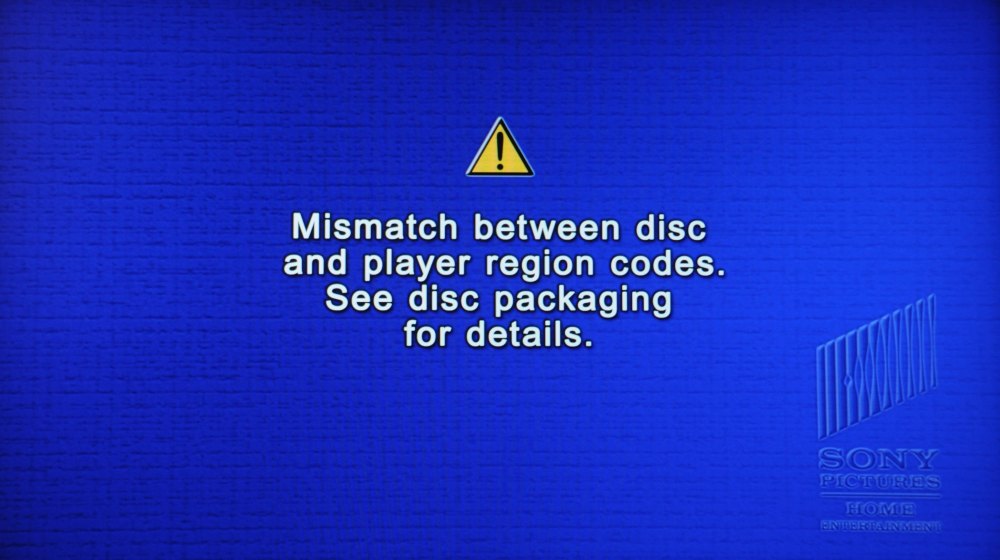 Und so meldet sich die Sony-Blu-ray. Der Anwender soll noch einmal auf die Packung schauen.