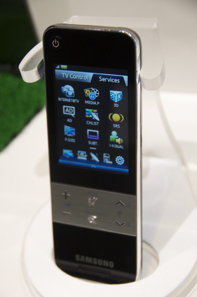 Samsung: Alles aus einem Guss, sogar die Fernbedienung eines Fernsehers passt zu Handys und Tablets.