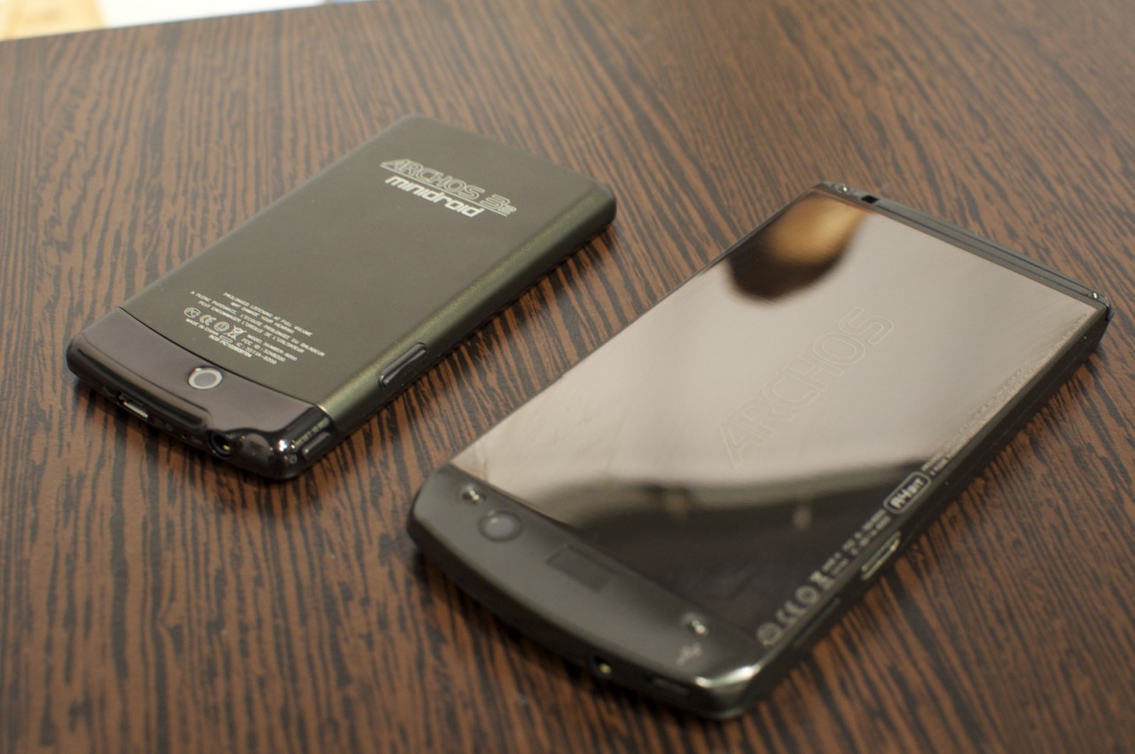 Nur der Archos 43 hat eine Hochglanzoberfläche wie der alte Archos 5.