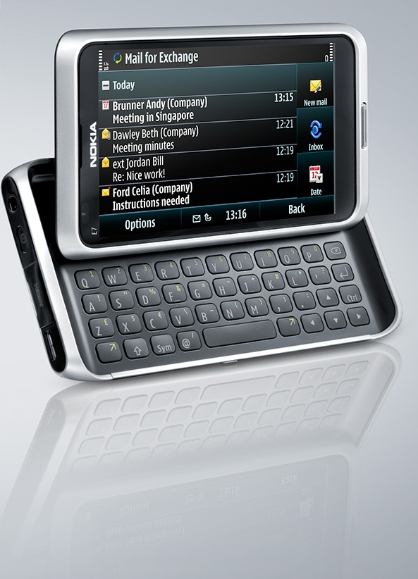 Nokia E7