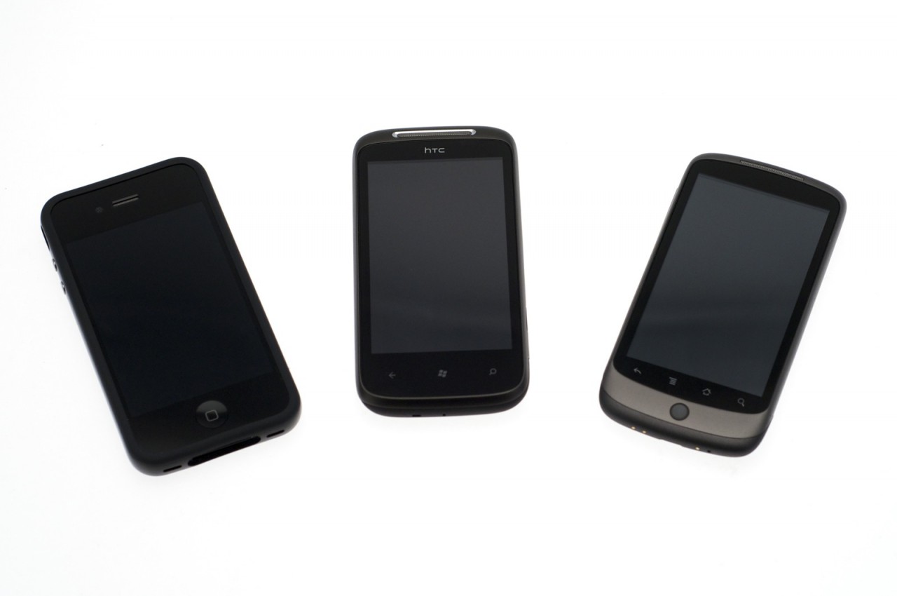 Größenvergleich: Apple iPhone 4, HTC 7 Mozart, Google Nexus One