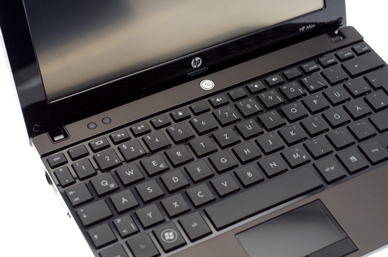 Die Tastatur ist spritzwassergeschützt und zum Tippen längerer Texte gut geeignet.