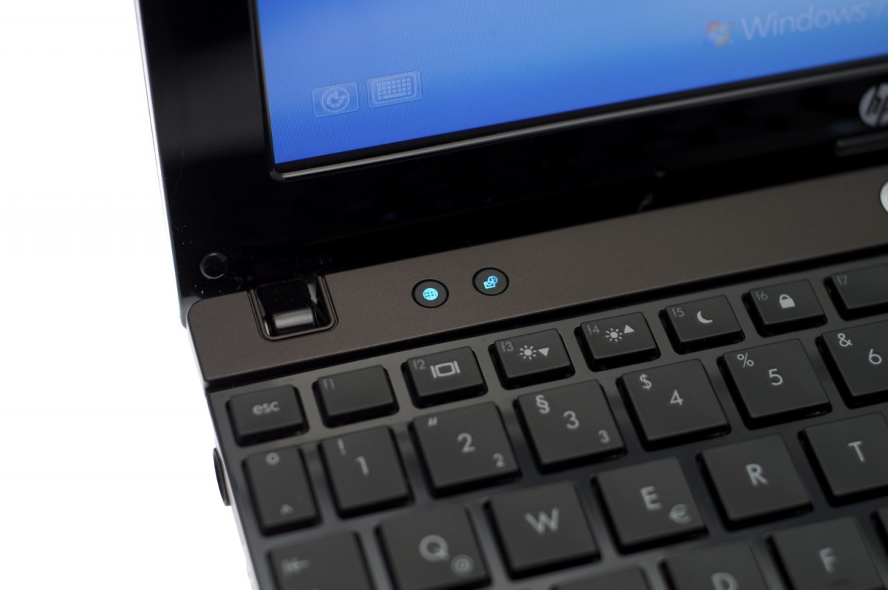 Beleuchtet: Quickweb- und Quicklook-Taste