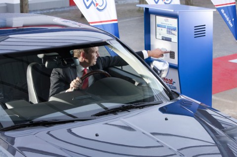 Drive-In-Supermarkt von Real