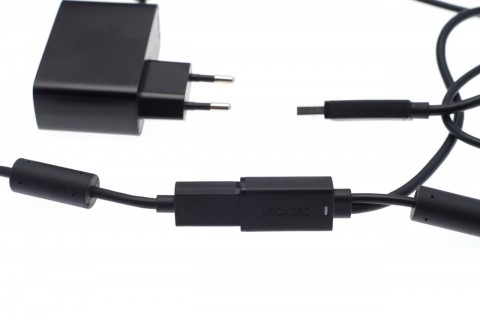 ... ist ein Adapter notwendig, den das Slim-Modell nicht ben&ouml;tigt.