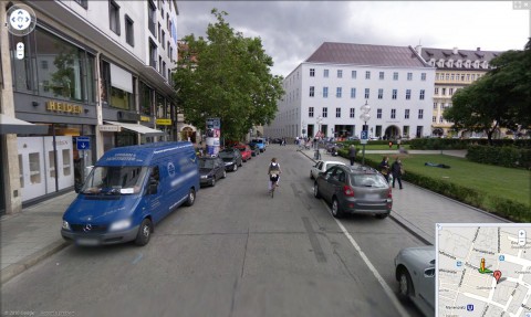 Aus der Entfernung ist das Geb&auml;ude jedoch gut erkennbar.