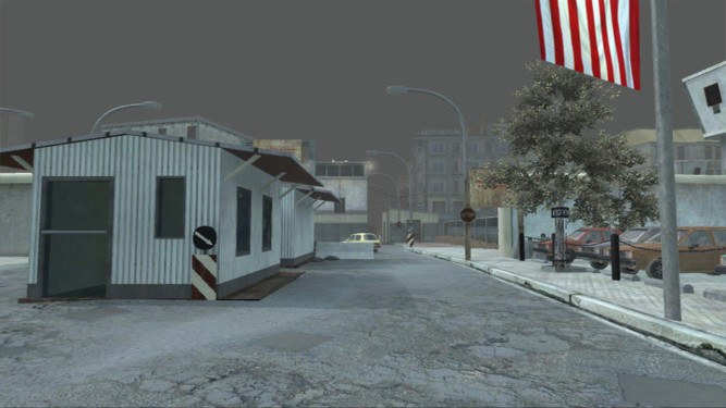 First Strike: Checkpoint Charlie (Ladescreen)