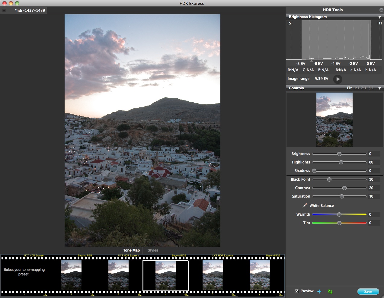 HDR Express - Hauptinterface  mit Tonemapping-Voreinstellungen (Foto: Andreas Donath)