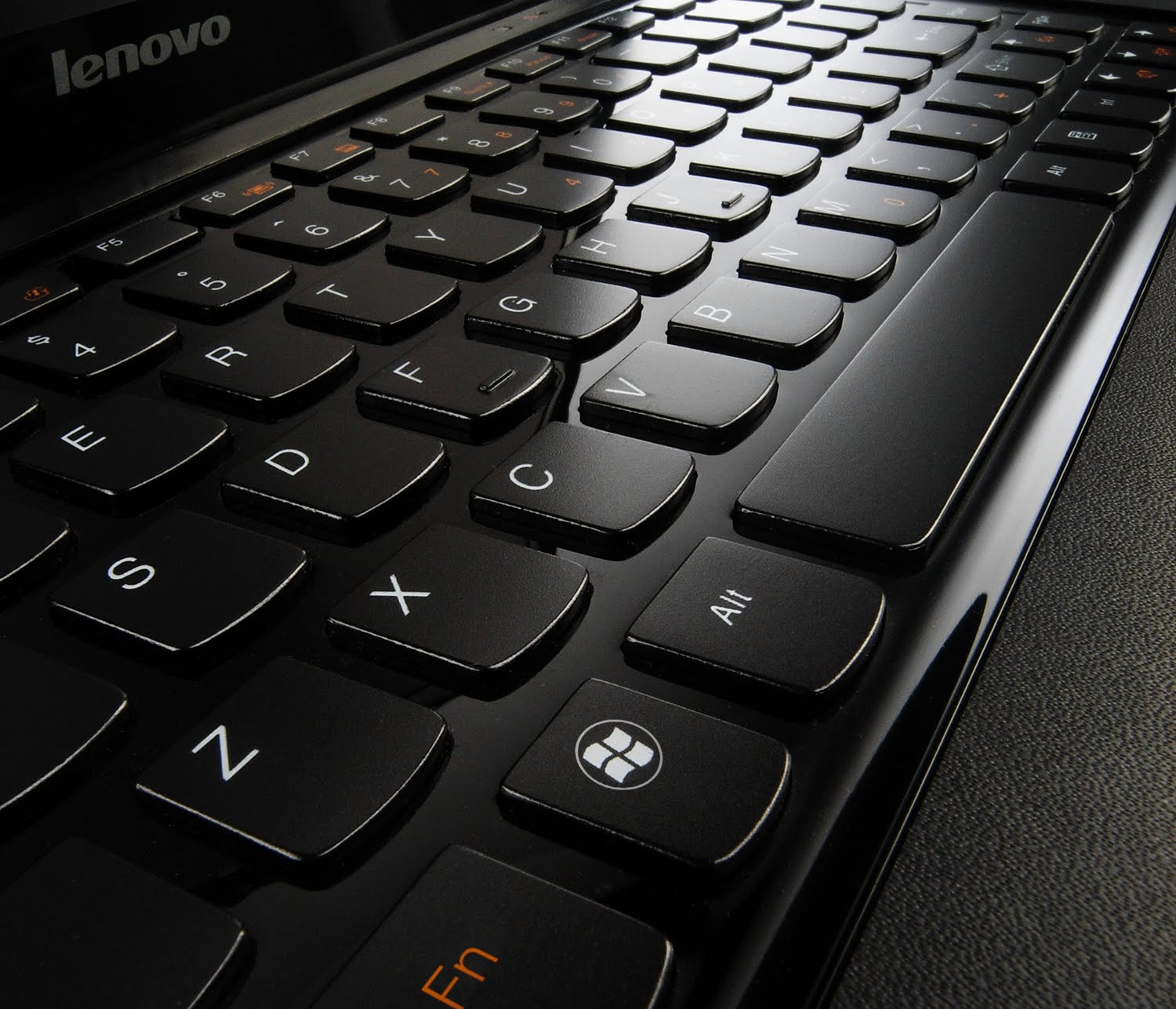 Lenovo Ideapad U260 (cc-by-nd 2.0: Lenovo)