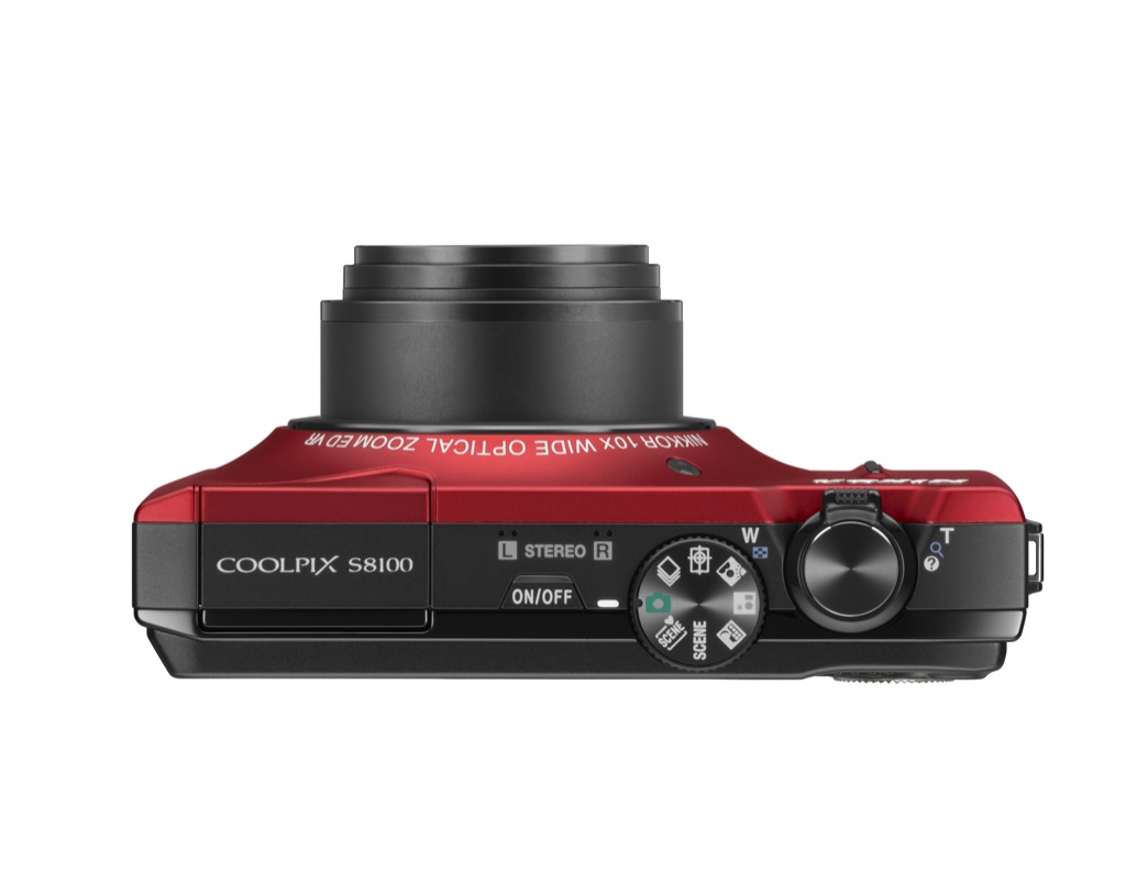 Nikon Coolpix S8100