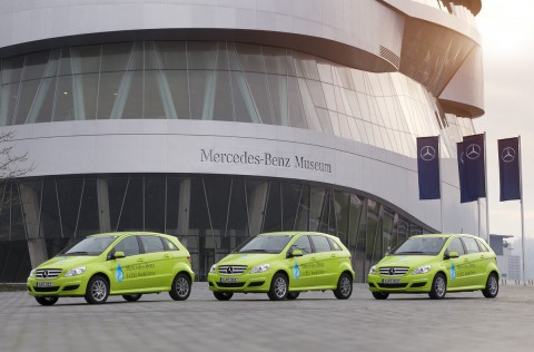 Die drei Mercedes-B-Klasse F-Cell... (Foto: Daimler)