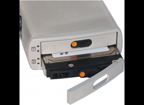 Toughtech Duo ge&ouml;ffnet