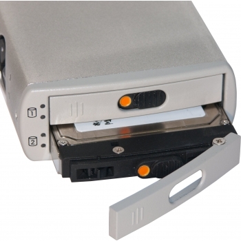 Toughtech Duo geöffnet