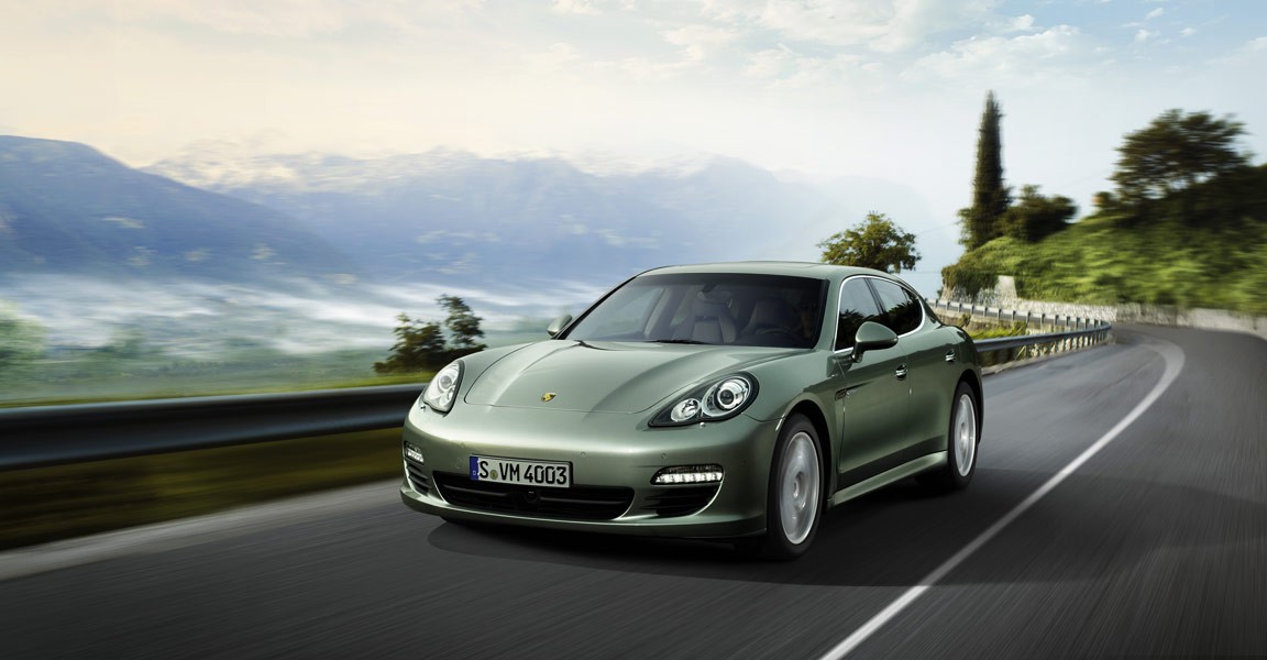 Das Hybridfahzeug Porsche Panamera Hybrid S (Bild: Porsche)