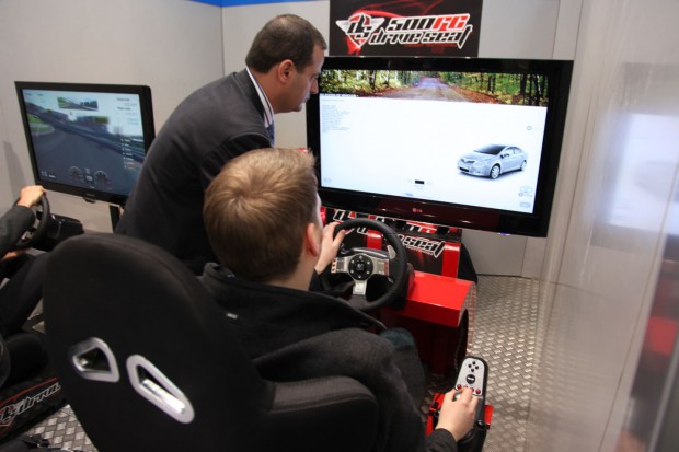 Die Autoauswahl umfasst in der Cebit-Demo viele Varianten von Toyota sowie einen VW Polo.