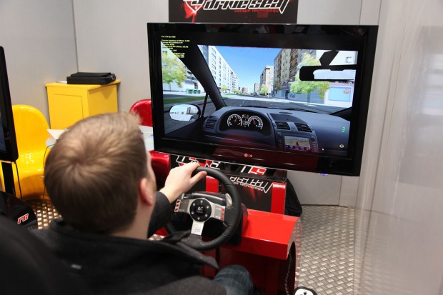 Auch eine gemächliche Fahrt im dritten Gang macht im Drive Seat 500 ST Spaß.