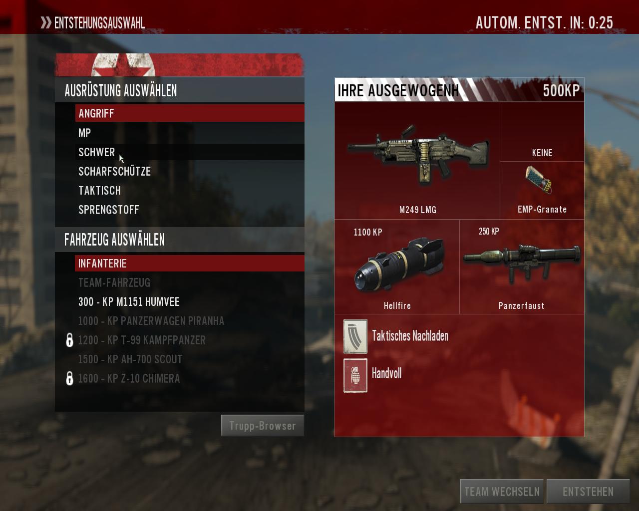 Im Multiplayermodus wählt der Spieler Waffen und Klassen.