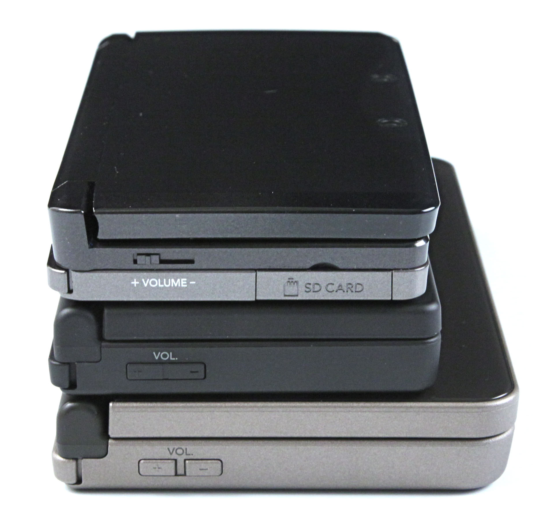 Von unten nach oben: DSi XL, DSi, 3DS (Foto: mw)