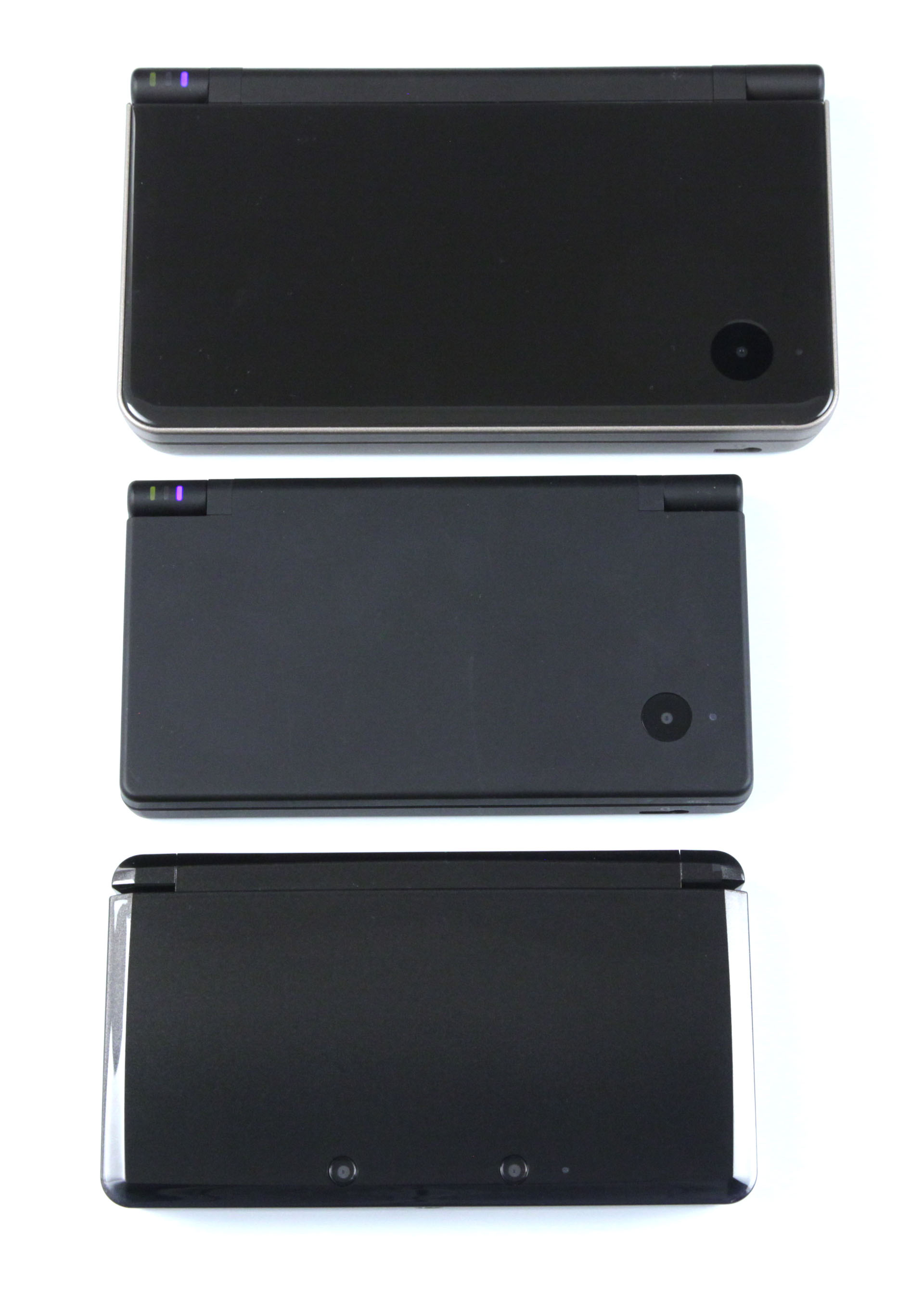 Von unten nach oben: 3DS, DSi, DSi XL (Foto: mw)