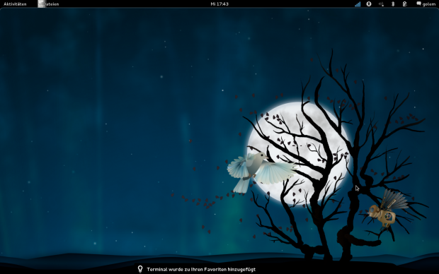 Systemmeldungen werden am unteren Rand angezeigt.