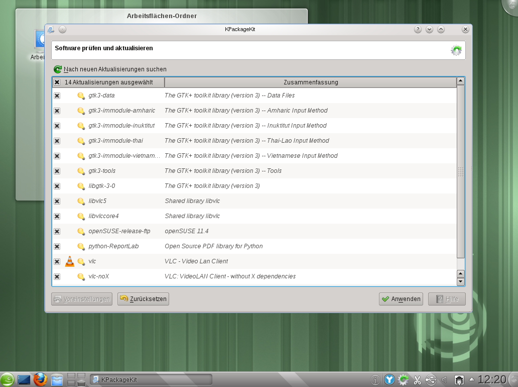 Aktualisierung mit KPackageKit: Einzelne Pakete können mit einem Klick ausgewählt werden.
