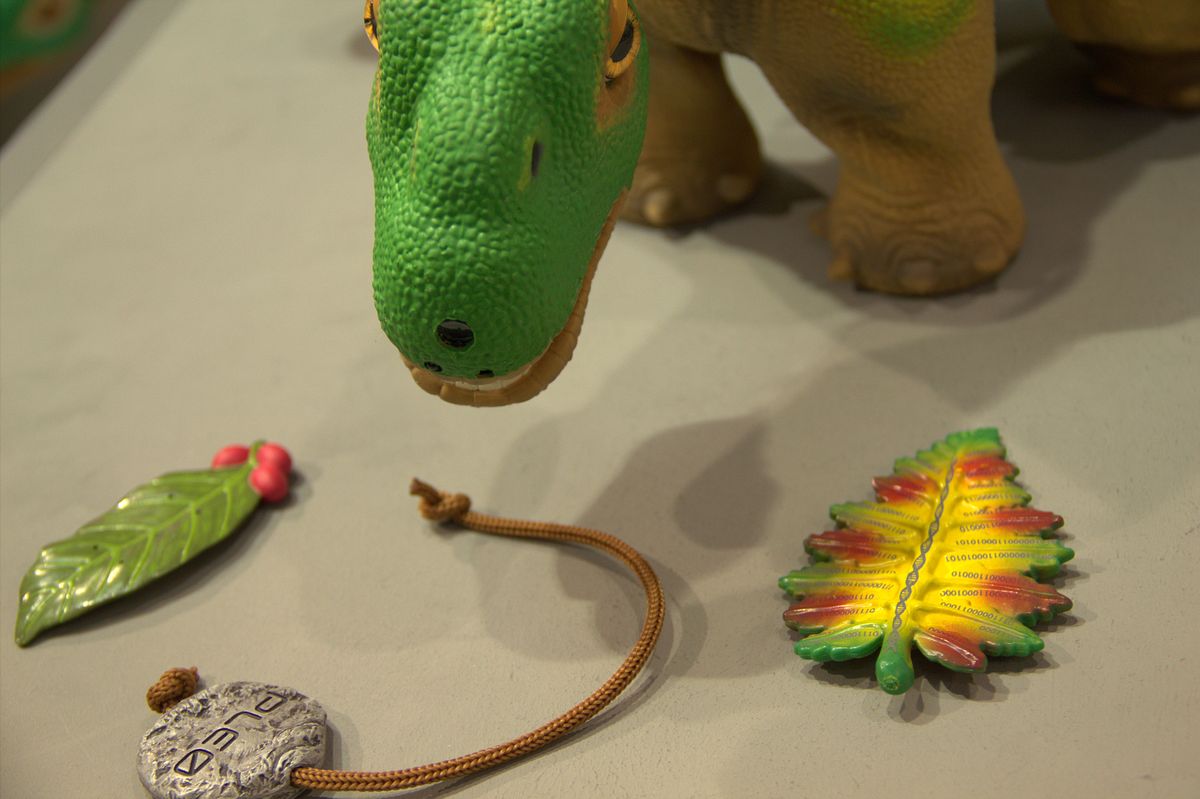 Im Futter sind RFID-Chips, über die der Roboter beeinflusst wird. (Foto: wp)