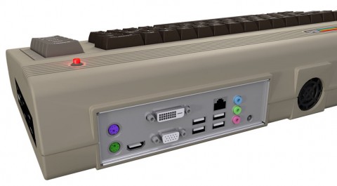ITX-Anschlussfeld und Lüfter (Bild: Commodore USA)