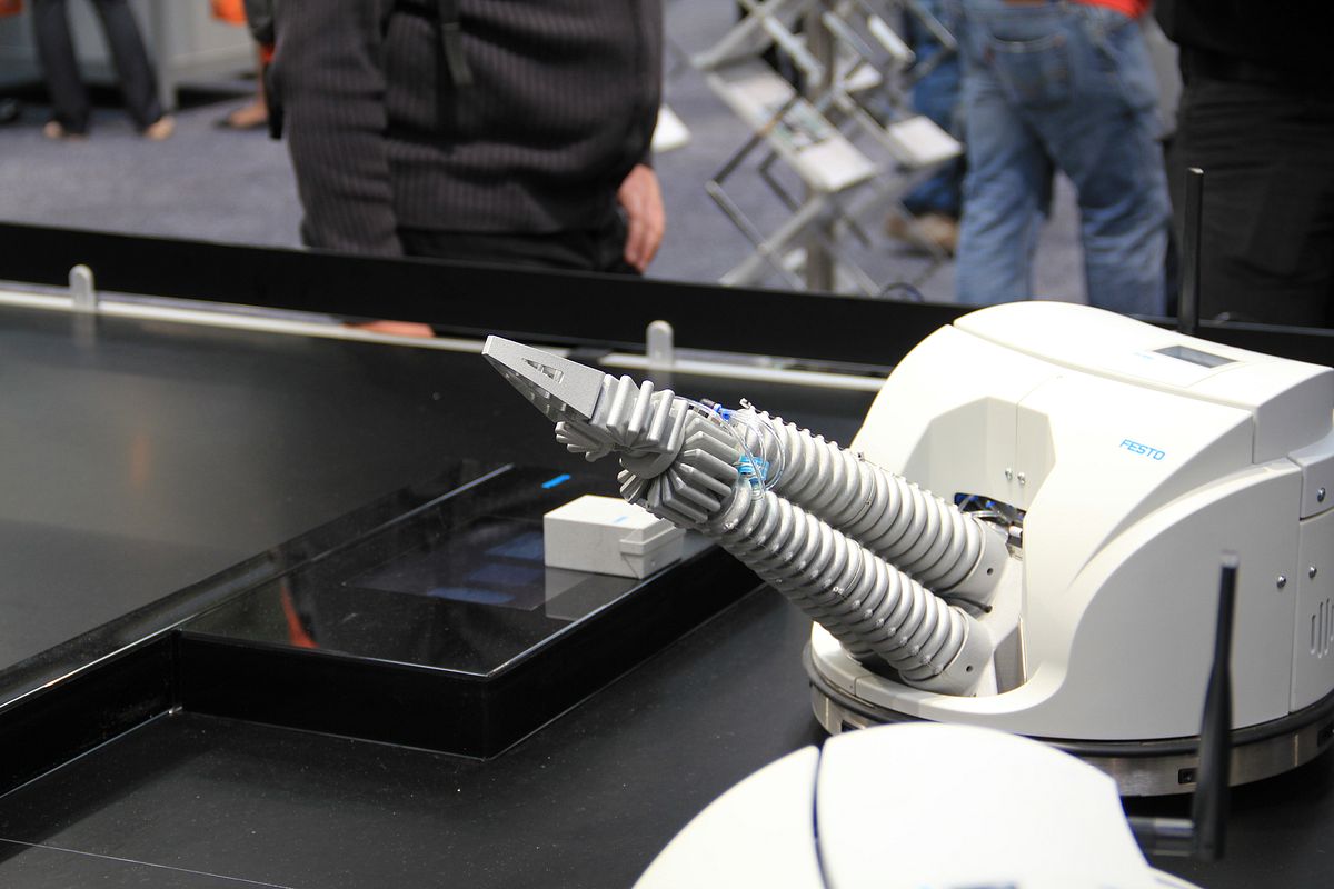 Robotino XT - ein Roboter zum Lernen (Foto: wp)