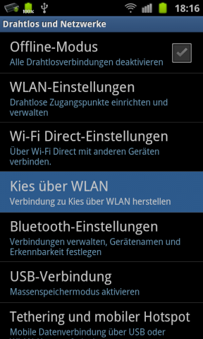 Das Mobiltelephon stellt eine Verbindung zu Kies auch über WLAN her.