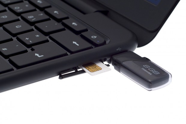 ... und kann hinter einer Klappe versteckt werden.