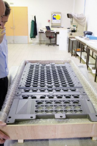 Das Gerüst, auf dem die CCD-Chips montiert sind. Die ganze Anordnung wiegt rund 20 kg. (Foto: Esa)