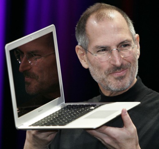 Neues Macbook Air im Jahre 2008 (Foto: Tony Avelar/Getty Images)