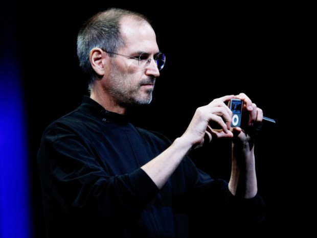 Jobs stellt 2007 den iPod nano vor. (Foto: Justin Sullivan/Getty Images)