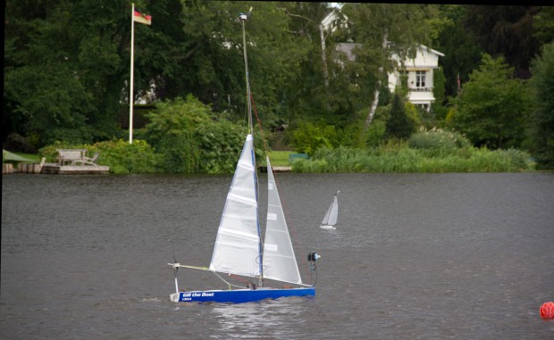 Segelroboter auf der Wakenitz in Lübeck (Foto: Werner Pluta/Golem.de)
