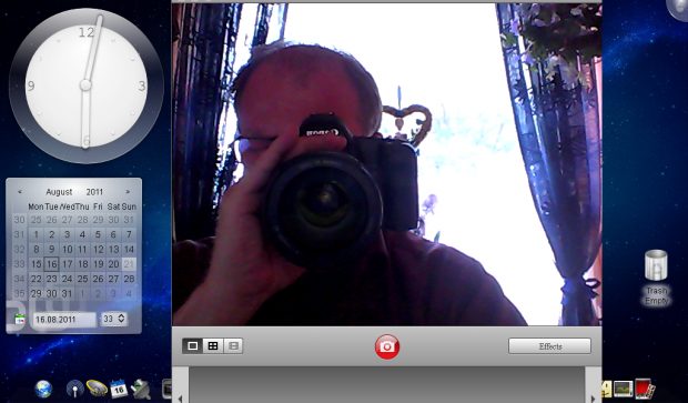 Die native Mac-OS-X-Anwendung entpuppte sich als Karthik's Picturebooth - eine Windows-Klon von Photo Booth. 